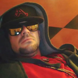 Meet your Posher, Thomas